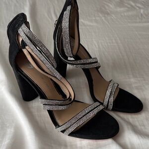 ANTONIO MELANI Elegant Black and Silver Heels
